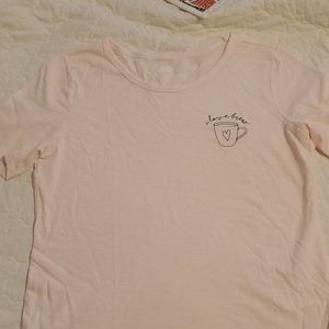 Old navy tee shirt